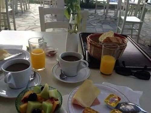 Delfini Beach 3*